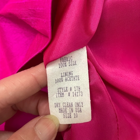 Vintage Hot Pink Silk Blazer - Picture 8 of 13